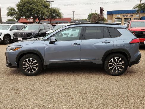 Used 2024 Toyota Corolla Cross AWD Hybrid image 2
