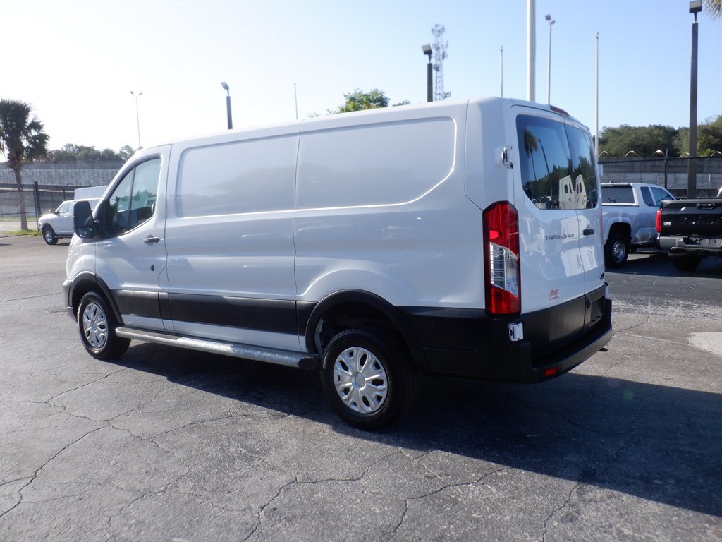 Used 2025 Ford Transit 250 Low Roof w/ Exterior Upgrade Package RWD image 3