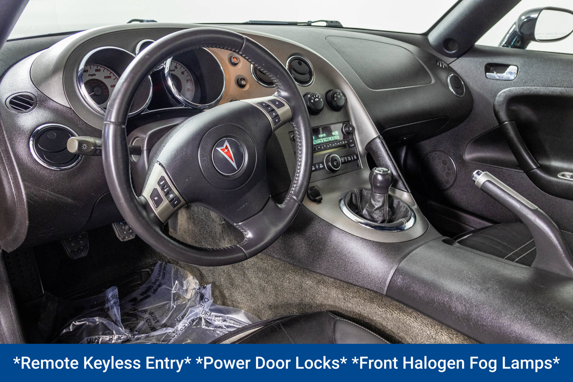 Used 2006 Pontiac Solstice Convertible w/ Premium Package RWD image 7