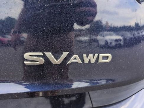 Used 2024 Nissan Rogue SV AWD/4WD image 7