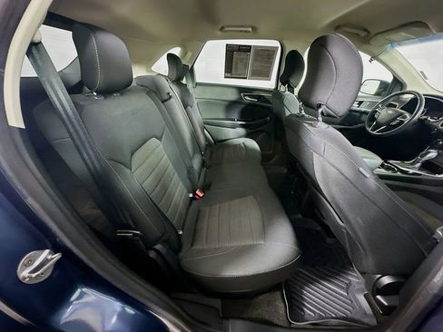 Used 2018 Ford Edge SEL FWD image 11