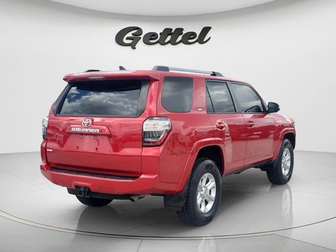 Certified 2021 Toyota 4Runner SR5 Premium w/ Moonroof Package AWD/4WD image 5
