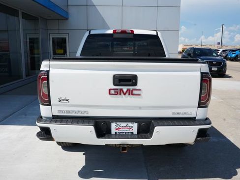Used 2016 GMC Sierra 1500 Denali w/ Denali Ultimate Package AWD/4WD image 33