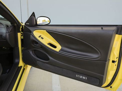 Used 2003 Ford Mustang GT image 19