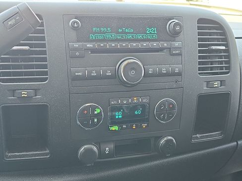 Used 2013 GMC Sierra 1500 SLE image 16