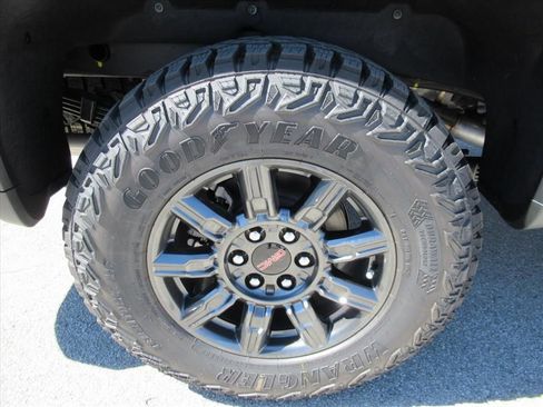 New 2026 GMC Sierra 1500 AT4X AWD/4WD image 35