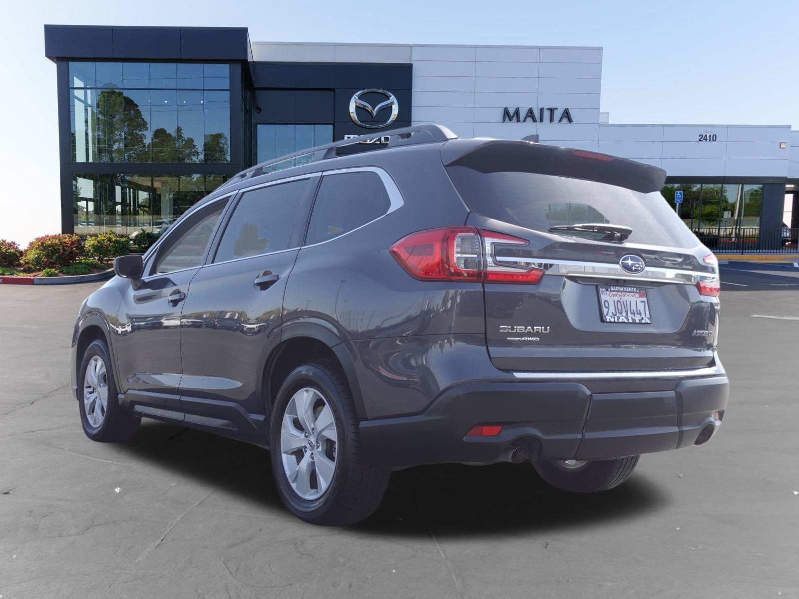 Used 2023 Subaru Ascent 8-Passenger AWD/4WD image 5
