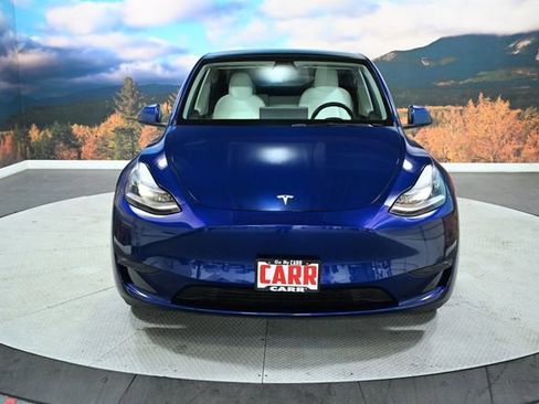 Used 2021 Tesla Model Y Long Range image 2
