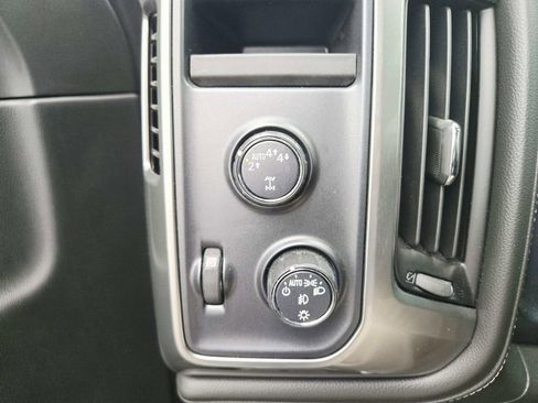 Used 2018 Chevrolet Silverado 1500 LTZ Z71 w/ LTZ Plus Package image 34