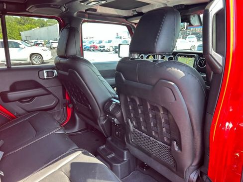 Used 2021 Jeep Wrangler Unlimited Rubicon w/ Trailer Tow Package AWD/4WD image 39