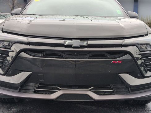 Certified 2025 Chevrolet Blazer EV SS image 9