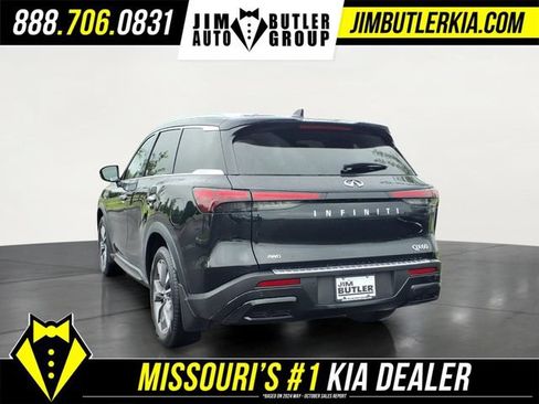 Used 2023 INFINITI QX60 Luxe w/ Vision Package AWD/4WD image 4