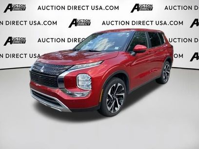 Used 2024 Mitsubishi Outlander SE