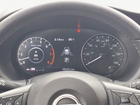 Certified 2024 Nissan Kicks SR image 16