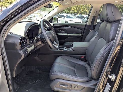 Certified 2024 Honda Pilot Touring image 28