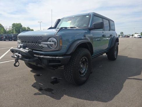 Used 2023 Ford Bronco Everglades AWD/4WD image 3