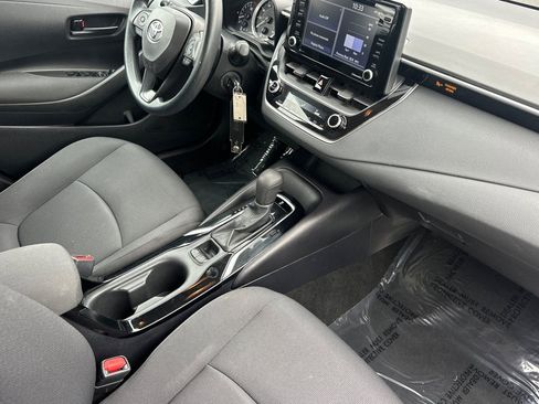 Certified 2022 Toyota Corolla LE image 18