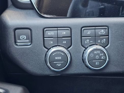 New 2026 GMC Sierra 1500 Elevation w/ Elevation Premium Package AWD/4WD image 34