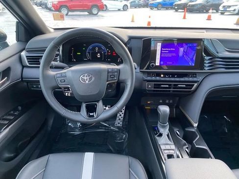 Certified 2025 Toyota Camry SE image 12