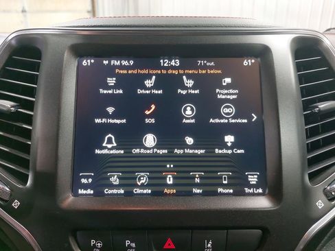 Used 2023 Jeep Cherokee Trailhawk w/ Trailer Tow Group AWD/4WD image 21