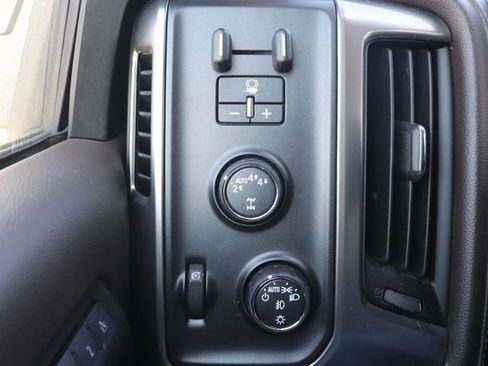 Used 2017 Chevrolet Silverado 1500 LTZ w/ Sport Package image 39