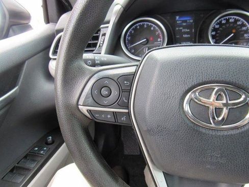 Used 2021 Toyota Camry LE image 14
