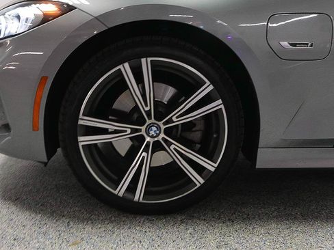 Used 2023 BMW 330e w/ Premium Package RWD image 5