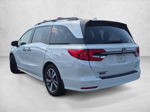 Certified 2023 Honda Odyssey Touring image 7