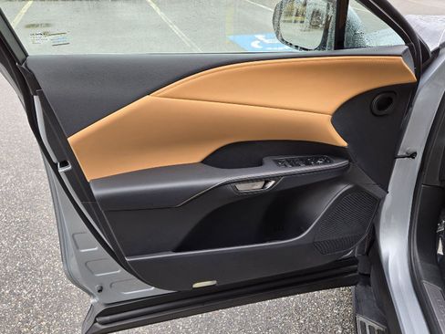 Used 2025 Lexus RX 350 Premium w/ Accessory Package image 7