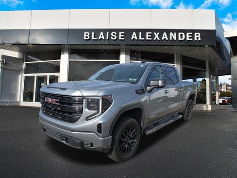 Used 2023 GMC Sierra 1500 Elevation w/ Elevation Premium Package AWD/4WD image 8