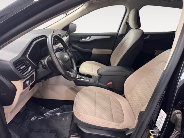 Used 2020 Ford Escape SE FWD image 7