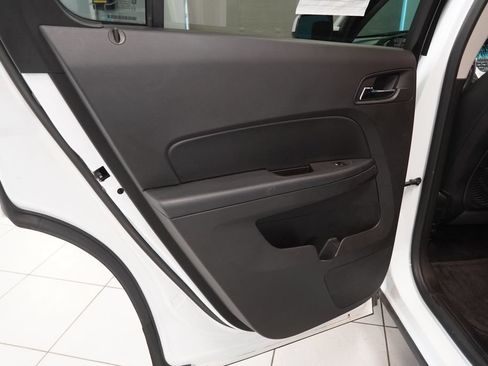 Used 2016 Chevrolet Equinox LT w/ Convenience Package FWD image 24