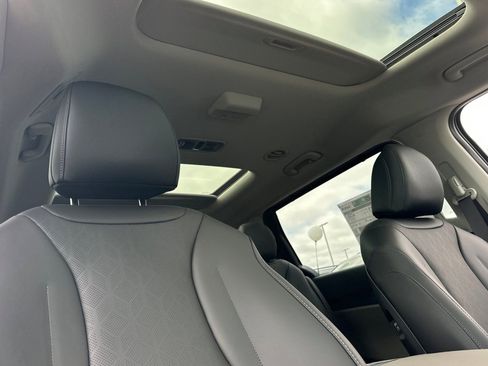 New 2026 Kia Carnival SX FWD image 14