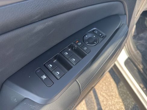 New 2026 Kia Sportage EX AWD/4WD image 19