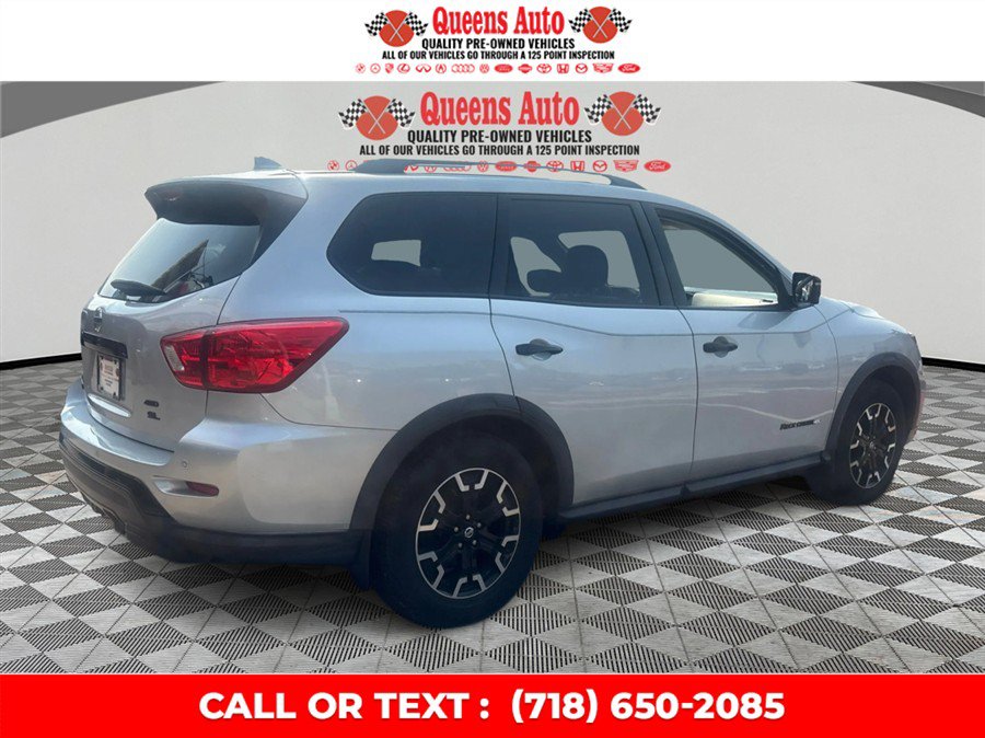 Used 2020 Nissan Pathfinder SL AWD/4WD image 7