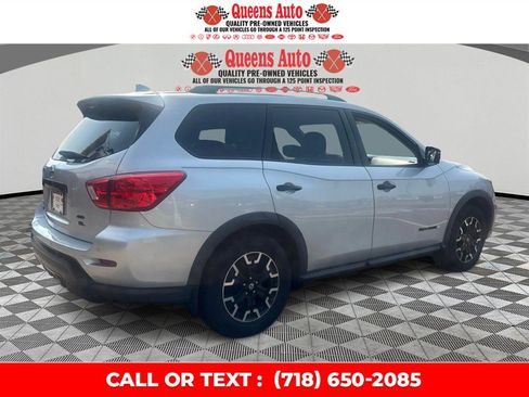 Used 2020 Nissan Pathfinder SL AWD/4WD image 7