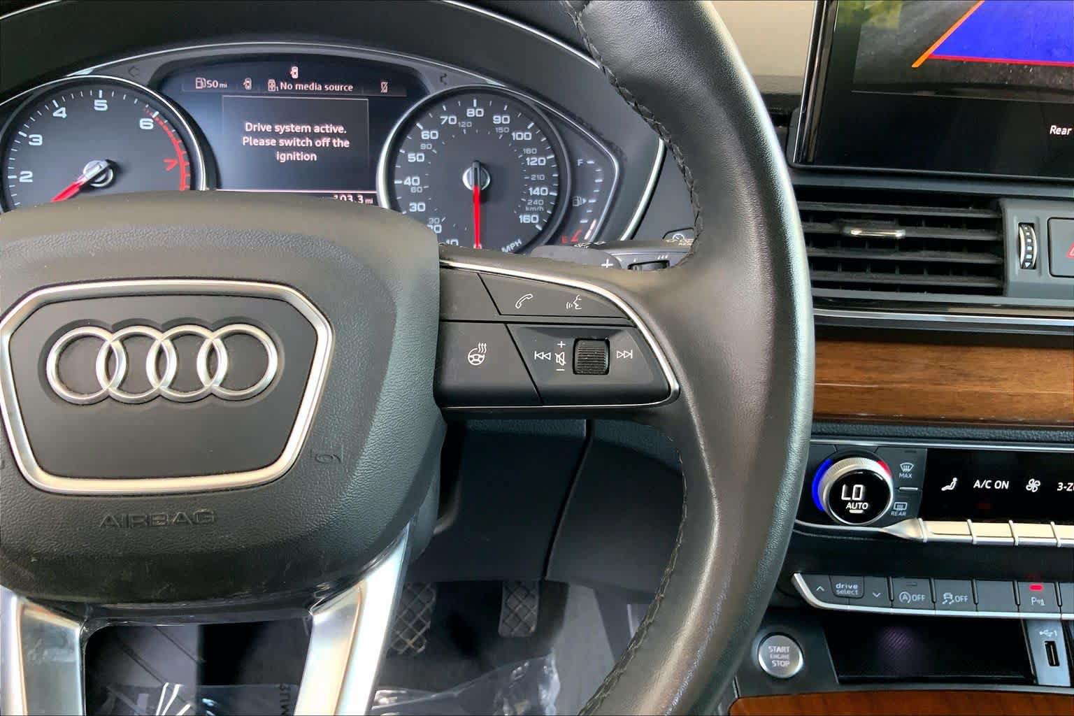 Used 2022 Audi Q5 2.0T Premium w/ Convenience Package AWD/4WD image 25