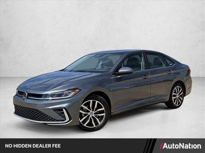 Used 2025 Volkswagen Jetta SE