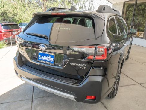 Used 2023 Subaru Outback Limited XT w/ Popular Package #2 AWD/4WD image 6