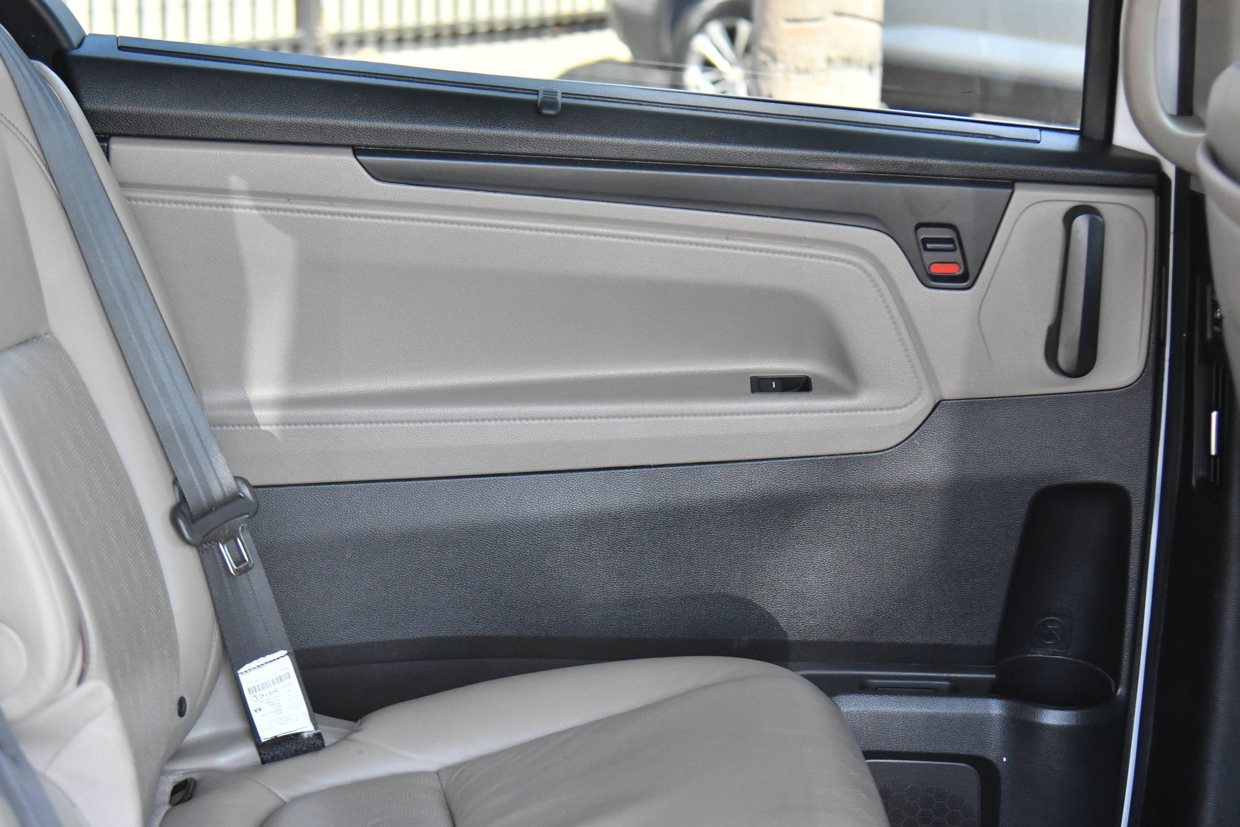 Used 2023 Honda Odyssey Elite image 53