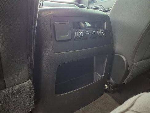 Used 2016 GMC Yukon SLE w/ HD Trailering Package image 23