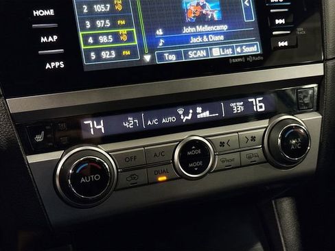 Used 2015 Subaru Outback 2.5i Limited image 16