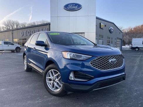 Certified 2024 Ford Edge SEL w/ Convenience Package image 3