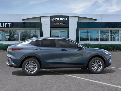 New 2026 Buick Envista Preferred image 29