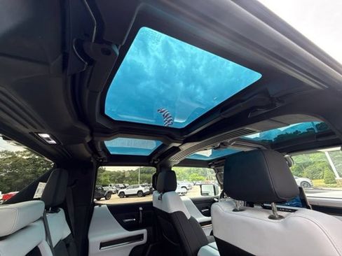 Used 2024 GMC Hummer EV 3X w/ LPO, Illumination Package AWD/4WD image 39