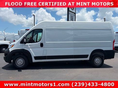 Used 2024 RAM ProMaster 2500 w/ Power Group FWD image 8