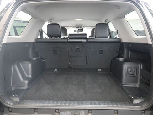 Used 2024 Toyota 4Runner SR5 Premium image 17