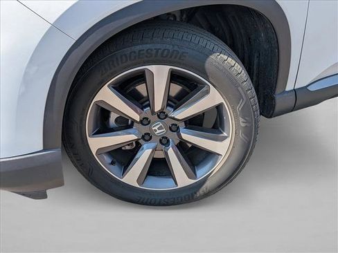 Certified 2023 Honda Pilot Elite image 10