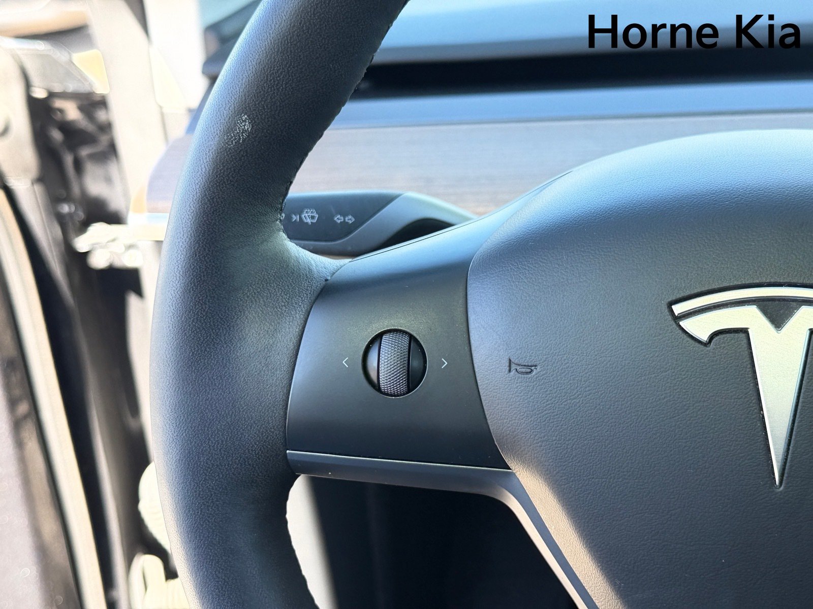 Used 2024 Tesla Model Y 2WD image 20