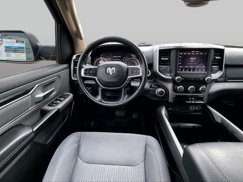 Used 2019 RAM 1500 Big Horn RWD image 6
